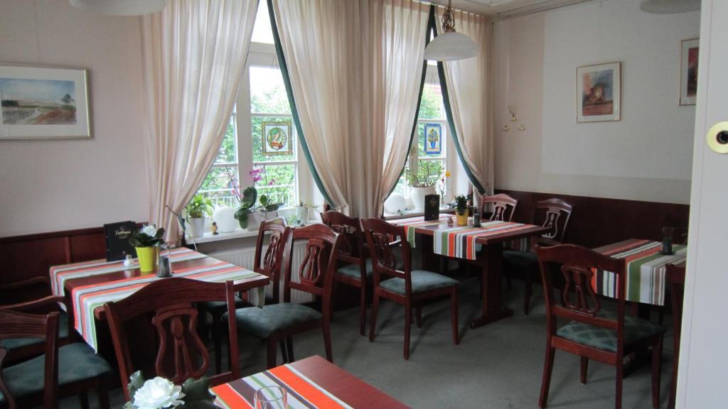 Hotel Bergedorfer Hoehe Amburgo Esterno foto