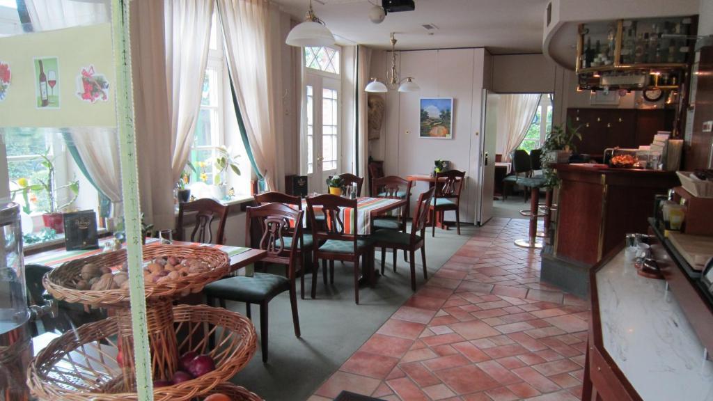 Hotel Bergedorfer Hoehe Amburgo Esterno foto