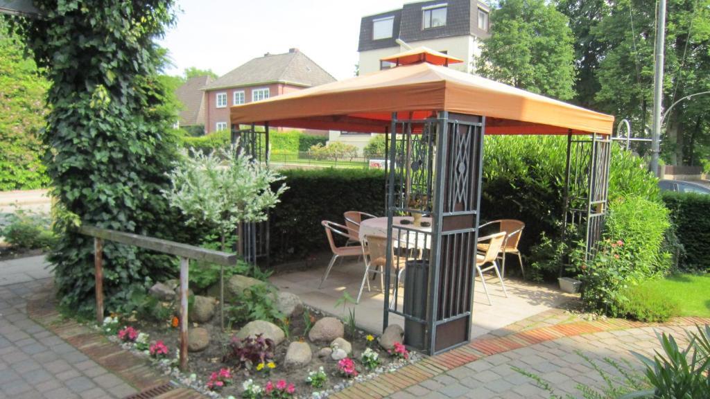 Hotel Bergedorfer Hoehe Amburgo Esterno foto