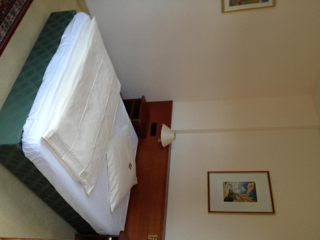 Hotel Bergedorfer Hoehe Amburgo Camera foto
